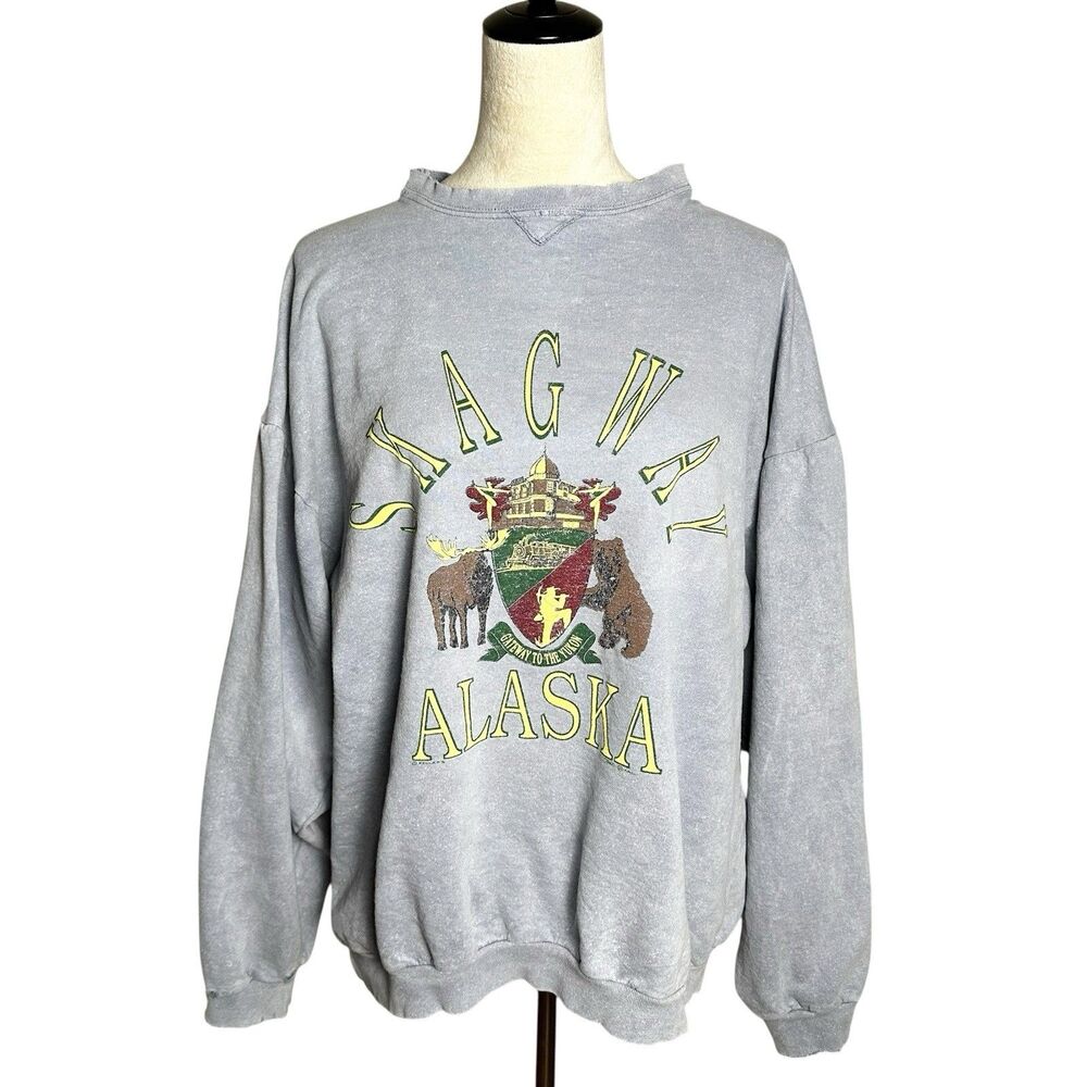 Vintage‎ Skagway Alaska Crest Sweatshirt | Distressed Graphic Pullover | 90s Y2K